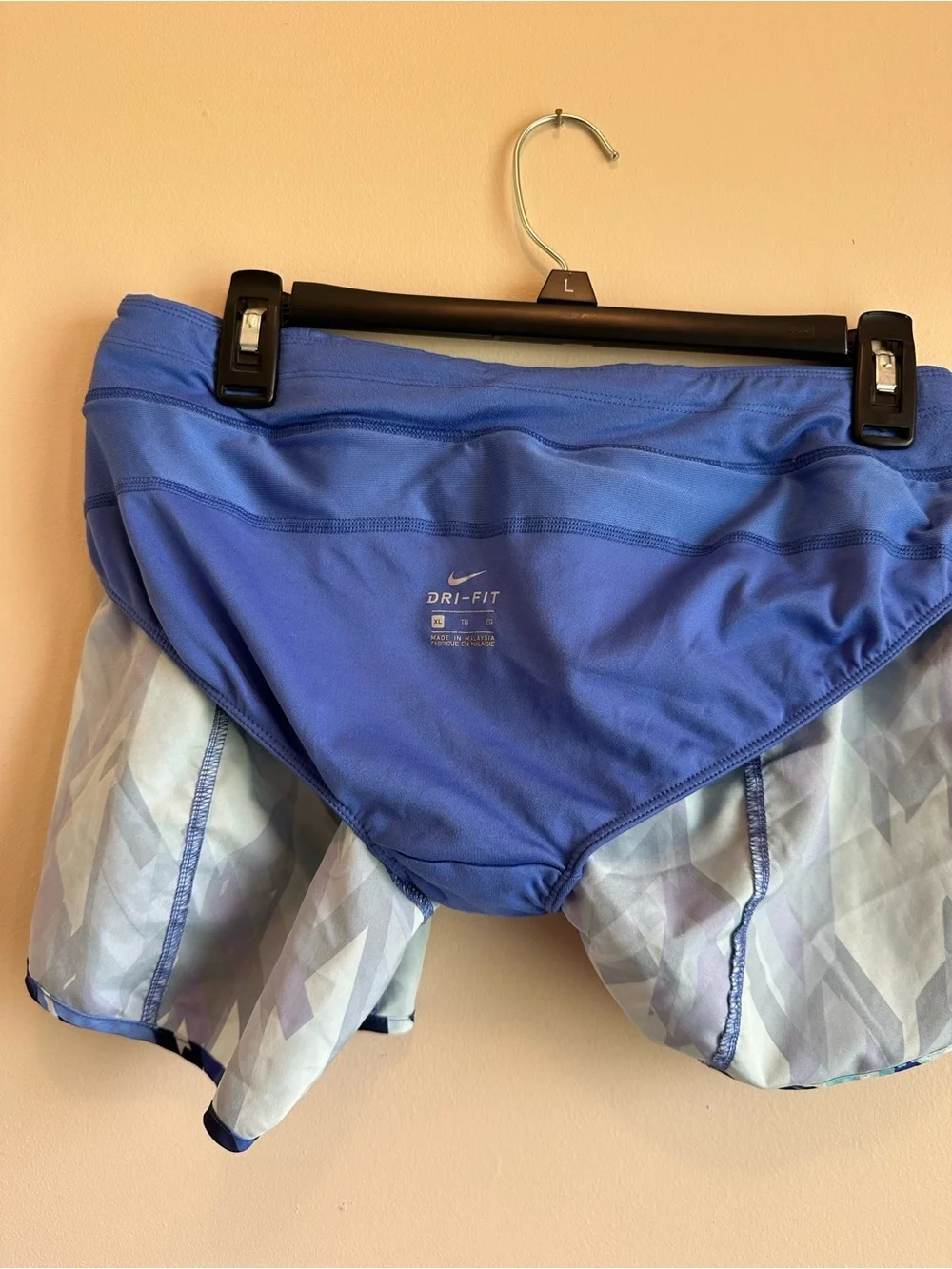 Nike Flex Rival Dri Fit Women’s XL Running Shorts Chevron Pattern Brief Liner